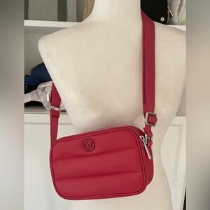 Lululemon Crossbody Camera Bag 2L